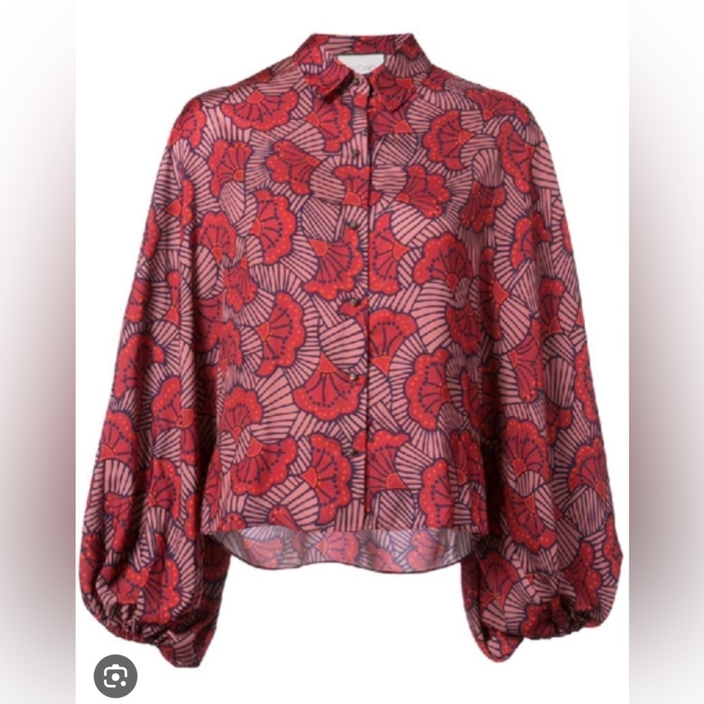 Alexis Nicolette Floral Batwing Red Top Size Medium